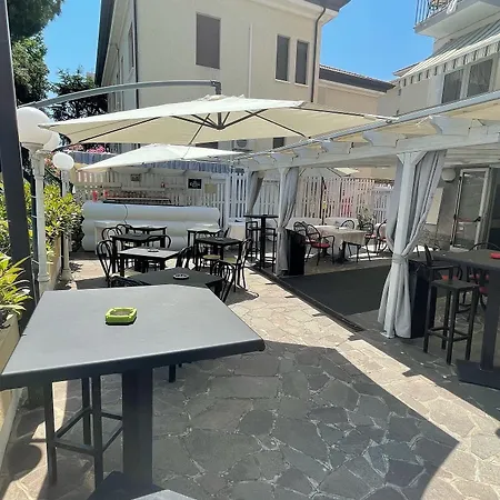 Moroni Hotell Rimini