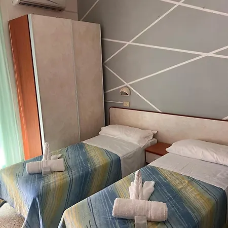 Hotel Moroni 3*